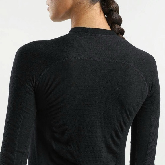 NWT UYN Fusyon Biotech Long Sleeve Undershirt, Black, Size XS - Picture 4 of 12